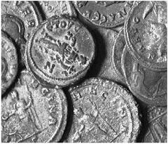THE LAKEVIEW COLLECTION OF ANCIENT COINS COINS OF THE ROMAN EMPIRE ... Severina. No.: 6975 Schätzwert/Estimate: CHF 150.- d=41 mm 17 Antoniniani. 1 Denarius. 8 Asses. 4 Alexandrine Tetradrachms. Fine-