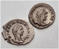 ANCIENT COINAGE SPECIAL COLLECTION OF ROMAN IMPERATORS AND EMPERORS ROMAN EMPIRE Mariniana Wife of Valerianus I No.: 1877 Schätzwert/Estimate: CHF 100 Lot of 2 Antoninianii. C. 2, 14. Very fine. (2)