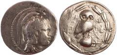 Attika, Athen, Tetradrachme, 181 v. Chr., neuer Stil, Vs.: behelmter Kopf der Athena n. r., Rs.: Eule auf liegender Amphora umher Lorbeerkranz, Thompson vgl. 106 g, Ø 32 mm, 16,74 g, Vs. dezentriert, 