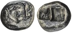 Lydia, Kroisos, 561–546 v. Chr., Siglos = 1/2 Stater, Vs.: Löwen- und Stierprotome einander zugewandt, Rs.: zwei quadratae incusi, SNG Kop. 456, SNG v. Aulock 2877 var., 5,05 g, IV