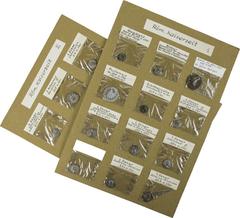 Kleine Sammlung, zum Teil falsch bestimmt: Nero–Quadrans (Ölzweig); Domitian-Denar (Minerva); Nero–As (Ianus-Tempel), Erh. IV; Postumus-Fälschung; Constantin d. Gr.–Centenionalis; Caracalla–Denar (ste