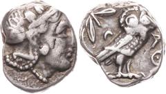 Part 2: GRIECHISCHE MÜNZEN ATTIKA ATHEN AR-Tetradrachme um 275-225 v. Chr. Vs.: Kopf der Athena mit Helm und Lorbeer n. r., Rs.: Eule steht n. r., Kopf v. v., links oben Ölzweig und Mondsichel, alles 
