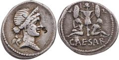 RÖMISCHE MÜNZEN IMPERATORISCHE PRÄGUNGEN C. Iulius Caesar, gest. 44 v. Chr. AR-Denar 46/45 v. Chr. Heeresmzst. in Spanien Vs.: Kopf der Venus mit Diadem n. r., dahinter Cupido, Rs.: Tropaeum aus galli
