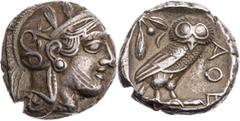 GRIECHISCHE MÜNZEN ATTIKA ATHEN AR-Tetradrachme 430-412 v. Chr. Vs.: Kopf der Athena mit Helm und Lorbeer n. r., Rs.: Eule steht n. r., Kopf v. v., links oben Ölzweig neben Mondsichel, alles in quadra