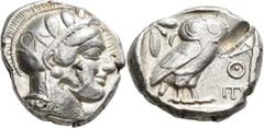 Attika: Athen: AR-Tetradrachme ca. 450 v.Chr. 17,13 g. Kopf der Athena mit lorbeerbekränztem attischem Helm nach rechts / Eule mit Olivenzweig mit Frucht und Mondsichel, AΘE. Prüfhieb beim Buchstaben 