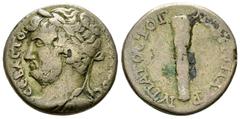 Hadrianus AR Didrachm, Caesarea Cappadociae Hadrianus (117-138 AD). AR Didrachm (20 mm, 6.02 g), Caesarea Cappadociae. Obv. CEBACTOC AΔPIANOC, laureate and draped bust to left. Rev. YΠATOCTO Γ ΠATHP Π