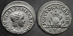 Roman Provincial Cappadocia. Caesarea. Tranquillina AD 241-244. RY 4 of Gordian III = 242 AD Drachm AR 22 mm, 4,95 g ϹΑΒΙΝΙΑ ΤΡΑΝΚΥΛΛΙΑΝΗ, draped bust right / ΜΗΤΡΟ ΚΑΙϹA Β ΝƐ, ƐΤ Ɛ, Mount Argaios. Ve