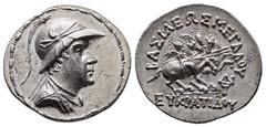 Greek Bactria. Greco-Baktrian Kingdom. Baktra or an uncertain mint in the Paropamisadai or Gandhara. Eukratides I Megas 170-145 BC. Tetradrachm AR 33 mm, 16,99 g Helmeted and diademed bust of Eukratid