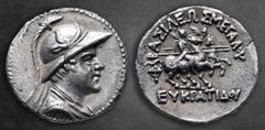 Greek Bactria. Greco-Baktrian Kingdom. Eukratides I Megas 170-145 BC. Drachm AR 19 mm, 4,21 g Diademed, draped, and cuirassed bust right, wearing crested helmet adorned with bull horn and ear / BAΣIΛE