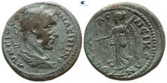 Roman Provincial Macedon. Thessalonica. Maximinus I Thrax AD 235-238. Bronze Æ 25mm., 11,01g. AV K Γ IOV OVH MAΞIMINOC, laureate, draped and cuirassed bust of Maximinus I right / ΘECCAΛONЄIKEΩN, Nike 