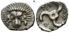 Greek Dynasts of Lycia. Uncertain mint. Perikles 380-360 BC. 1/3 Stater AR 16mm., 2,83g. Lion scalp facing / Π↑-ΡΕΚ-Λ↑, triskeles within incuse circle. good very fine Falghera 217; SNG von Aulock 4255