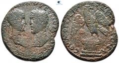 Roman Provincial Cilicia. Aigeai. Divus Gordian I and Divus Gordian II AD 238. Struck under the reign of Pupienus - Balbinus Bronze Æ 31 mm, 19,00 g [ΘƐΟΥϹ ΓΟΡΔΙΑΝΟΥϹ ϹƐΜ ΡⲰ ΑΦΡΙ ϹƐΒΒ], confronted hea