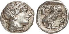 GRECE ANTIQUE GRECE ANTIQUE Attique, Athènes (ca. 480-450 av. J.C.). Tétradrachme argent. Av. Tête d'Athéna à droite coiffée du casque attique à cimier orné d'une palmette et de trois feuilles d'olivi