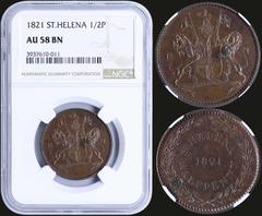 COINS & TOKENS - COINS & TOKENS OF AFRICAN COUNTRIES SAINT HELENA: 1/2 Penny (1821) in copper. Obv: Lion above helmeted arms with supporters, banner below. Rev: Date in center of St Helena and value w