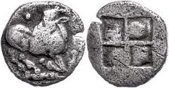 Ancient Coins Makedonien Aigai, AR Trihemiobol (0,85g), 500-480 v. Chr., Av: Ziege mit rückgewendetem Kopf r. kniend, darüber und darunter Kugel, Rev: Viergeteiltes Quadratum incusum, BMC 4, SNG ANS 5