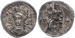 Ancient Coins Kilikien Tarsus, Stater (10,56g), ca. 333-323 v. Chr., Zeit des Alexander III.. Av: Thronender Baaltars nach links, links Ähre und Weintraube, rechts Efeublatt, unter dem Thron "T". Rev: