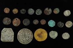 Ancient Coins Antike Münzen - Lots und Sammlungen Lot von unterschiedlichen antiken Münzen, darunter zwei ägyptische Tetradrachmen aus Silber, drei römische Denare sowie einige Æ-Münzen. Erhaltung unt