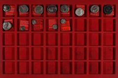 Ancient Coins Antike Münzen - Lots und Sammlungen RÖMISCHE PROVINZ, Lot von acht Tetradrachmen, vier Hemidrachmen und einer Didrachme des Vespasianus. Darunter auch eine Tetradrachme des Titus. Erhalt