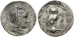 GRIECHISCHE MÜNZEN ATTIKA Athen (D) Tetradrachme (16,64g), 173-172 v.Chr. (Thompson) oder 141-140 v.Chr. (Lewis/Boehringer). Athenakopf / Eule auf Amphora, Beizeichen zwei Monogramme, Adler und E. SNG