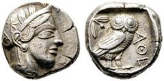 GRIECHISCHE MÜNZEN ATTIKA Athen (D) Tetradrachme (17,05g), ca. 449-404 v. Chr. Kopf der Athena mit attischem Helm und Lorbeerkranz / Eule, dahinter Olivenzweig und Mondsichel. SNG Cop 31-40, Müller 46
