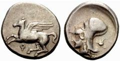 Griechenland KORINTHIA - Korinthos Korinthos Stater (8,64 g), 4 Jhdt. Av.: Pegasus fliegt links. Rv.: behelmter Kopf links, rechts Bukranium. Ravel:491. sch./f.s.sch. Estimate: EUR 100