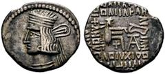 GRIECHISCHE MÜNZEN PARTHIA. Königreich der Arsakiden. Pakoros II. (78-105). Drachme (3,05g), Ekbatana. Büste des Königs mit Diadem / Arsakes mit Bogen auf Thron, im r. Feld Monogramm. Sellwood 73.11, 