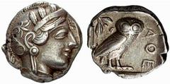 Makedonien, Griechenland ATTIKA - Athen Athen Tetradrachme (17,08 g), 5.Jhdt. Av.: behelmter Kopf rechts. Rv.: Eule steht rechts, links Zweig und Mondsichel. SNG.Cop:37ff. s.sch. Estimate: EUR 500