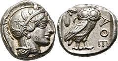 GRIECHISCHE MÜNZEN ATTIKA. Athen. (D) Tetradrachme (17,18 g), ca. 454-404 v. Chr. Av.: Kopf der Athena mit attischem Helm und Lorbeerkranz n.r. Rv.: AΘE, Eule n.r., Kopf v.v., dahinter Olivenzweig und