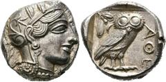 GRIECHEN ATTIKA. Athen. . (D) Tetradrachme (17,21 g), ca. 430-420 v. Chr. Av.: Kopf der Athena mit attischem Helm und Lorbeerkranz n.r. Rv.: AΘE, Eule n.r., Kopf v.v., dahinter Olivenzweig und Mondsic