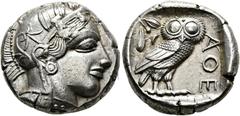 GRIECHISCHE MÜNZEN ATTIKA. Athen. Tetradrachme (17,19 g), ca. 430er-420er Jahre v. Chr. Av.: Kopf der Athena mit attischem Helm und Lorbeerkranz n.r. Rv.: AΘE, Eule n.r., Kopf v.v., dahinter Olivenzwe