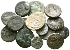 VARIA UND LOTS ANTIKER MÜNZEN (D) Lot Griechen (15). Lot aus 11 griechischen Bronzen (Magna Graecia), großteil Metapontum (Lucania). Um sch. und f. s.sch.