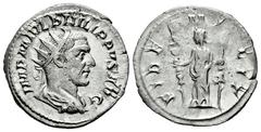 Roman Imperial Philip I. Antoninianus. 244-247 d.C. Rome. (Ric-IV 34b). (Rsc-58). Anv.: IMP M IVL PHILIPPVS AVG, radiate, draped and cuirassed bust to right. Rev.: FIDES MILITVM, Fides standing to lef