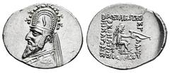 Greek Coins Kingdom of Parthia. Sinatrukes. Drachm. 93-69 a.C. Rhagai. (Sellwood-33.4 (Gotarzes I)). (Shore-114 (Gotarzes I)). (Sunrise-302). Anv.: Diademed and draped bust to left, wearing tiara. Rev