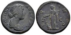 Roman Imperial Faustina Junior. Dupondius. 161-176 d.C. Rome. (Ric-1467). (Bmc-983). (C-123). Anv.: FAVSTINA AVGVSTA, draped bust right. Rev.: IVNO. Juno standing left, peacock at her feet left; S-C a