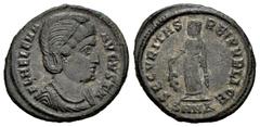 Roman Imperial Helena. Follis. 328-329 d.C. Nicomedia. (Ric-VII 95). Anv.: FL HELENA AVGVSTA; diademed and draped bust right. Rev.: SECVRITAS REIPVBLICE; Securitas standing facing, head left, branch d