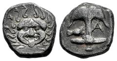 Greek Coins Thrace. Apollonia Pontika. Drachm. Century V-IV BC. (Hgc-3.2,1323). (SNG BM Black Sea-153). Anv.: Upright anchor; crayfish to left, A to right. Rev.: Facing gorgoneion. Ag. 3,22 g. VF/Choi