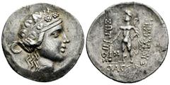 Greek Coins Thrace Islands. Thasos. Tetradrachm. 146 BC. (Sng Cop-1040/5). (Hgc-6, 359). Anv.: Head of Dionysos right, wearing ivy wreath. Rev.: HPAKVEOYΣ / ΣΩTHPOΣ / ΘA?IM with Herakles standing left