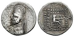 Greek Coins Kingdom of Parthia. Mithradates III. Drachm. 87-79 BC. Ekbatana. (Sellwood-31.5 (Orodes I)). (Shore-122 (Orodes I)). Anv.: Bust to left, wearing tiara decorated with eight-rayed star. Rev.