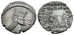 Greek Coins Kingdom of Parthia. Pakoros I. Drachm. 78-120 AD. Ekbatana. (Sellwood-78.3 (Vologases III)). (Shore-413 (Vologases III)). (Sunrise-439 var.). Anv.: Diademed head to left, with long beard. 