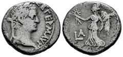 Roman Imperial Vitellius. Tetradrachm. RY 1 = 69 AD. Alexandria. Egypt. (Dattari-340). (Emmett-196). (RPC-I 5372). Anv.: (ΩΛΟΥ ΟΥΙΤ ΚΑΙΣ Σ)ΕΒ ΓΕΡΜ ΑΥΤ, laureate head to right. Rev.: Victory flying to 