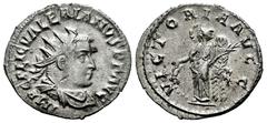 Roman Imperial Valerian I. Antoninianus. 253-255 AD. Rome. (Ric-127). (Seaby-221). Anv.: IMP C P LIC VALERIANVS P F AVG. Radiate, draped and cuirassed bust right. Rev.: VICTORIA AVGG. Victory standing