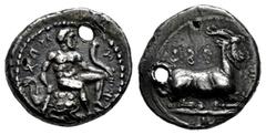 Greek Coins Cyprus. Tetrobol. 411-347 BC. Salamis. (Bmc-Cyprus p.57, 57). (Sng Cop-49). (Tziambazis-114). Anv.: Herakles seated to right on rock draped with lion skin, leaning on club and holding corn