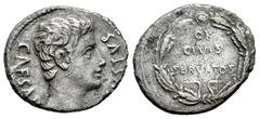 Roman Imperatorial Augustus. Denarius. 19 BC. Colonia Patricia (Córdoba). (Ffc-157). (Ric-77a). (Cal-760). Anv.: CAESAR AVGVSTVS bare head of Augustus right. Rev.: OB. / CIVIS. / SERVATOS within oak-w
