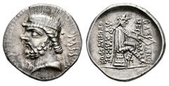 Greek Coins Kingdom of Parthia. Phraates II. Drachm. 128-127 BC. Tambrax. (Sellwood-16.11). (Sunrise-272). (Tesorillo-Partia 2, Plate Coin). Anv.: Diademed and draped bust of Phraates II to left; to r