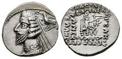 Greek Coins Kingdom of Parthia. Phraates IV. Drachm. 38/7-2 BC. Rhagai. (Sellwood-52.11). (Shore-280). (Tesorillo-Partia 7, Plate Coin). Anv.: Diademed and draped bust to left, wart on forehead, with 