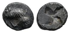 Greek Coins Galia. Massalia. 3/4 Obol. 500-475 BC. (Auriol-Group Ub. LT 497). (Maurel-61). Anv.: Forepart of a lion to left, devouring prey. Rev.: Rough incuse square. Ag. 0,73 g. Original Patina. Sca