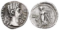 Imperio Romano / Roman Imperial Augusto. Denario. 14 d.C. Lugdunum. (Spink-1611). (Ric-171a). (Ffc-111). Anv.: AVGVSTVS DIVI F. Cabeza desnuda a derecha. Rev.: IMP X / ACT. Apolo en pie a izquierda co