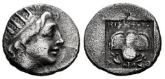 Greek Coins Caria. Rhodes. Drachm. 88-84 BC. Lysimachos magistrate. (Jenkins-Grupo E). (Hgc-6, 1461). Anv.: Radiate head of Helios right. Rev.: Rose with bud to right; ΛΥΣΙΜΑΧΟΣ above, P-O across fiel