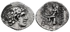 Greek Coins Seleukid Kingdom. Alexander I Balas. Drachm. 147-146 BC. Antioch. (Hgc-9, 887a). (SC-1785, 13 var). Anv.: Diademed head right. Rev.: ΒΑΣΙΛΕΩΣ ΑΛΕΞΑΝΔΡΟΥ ΘΕΟΠΑΤΟΡΟΣ ΕΥΕΡΓΕΤΟΥ, Apollo seated