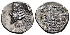 Greek Coins Kingdom of Parthia. Phraates IV. Drachm. 38-2 BC. Rhagai. (Sellwood-52. 11-12). (Shore-280). Anv.: Diademed and draped bust of Phraates IV to left; being crowned by eagle flying to left be